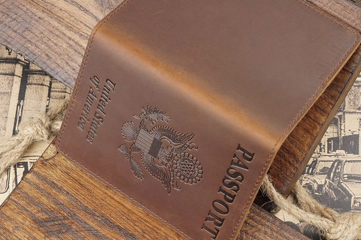 Leather passport wallet - USA